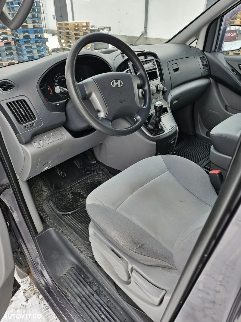 Hyundai H-1 - 5