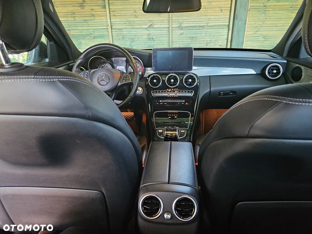 Mercedes-Benz Klasa C 300 9G-TRONIC Avantgarde - 11