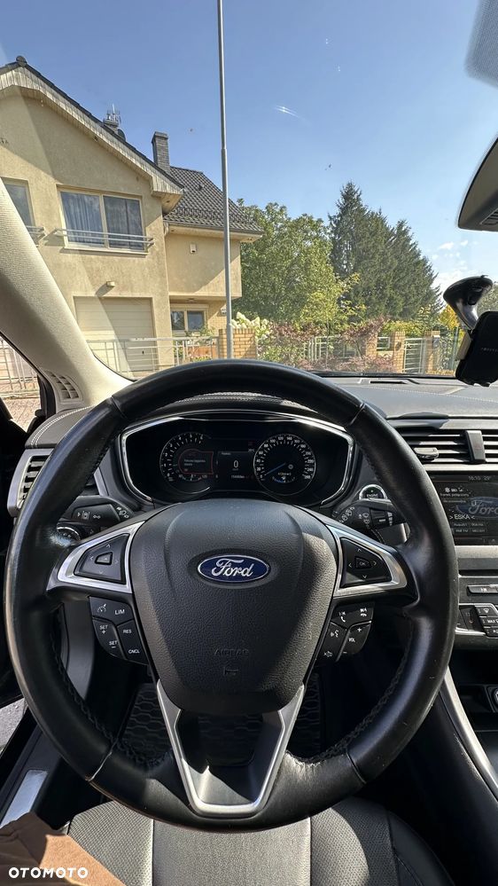 Ford Mondeo - 2