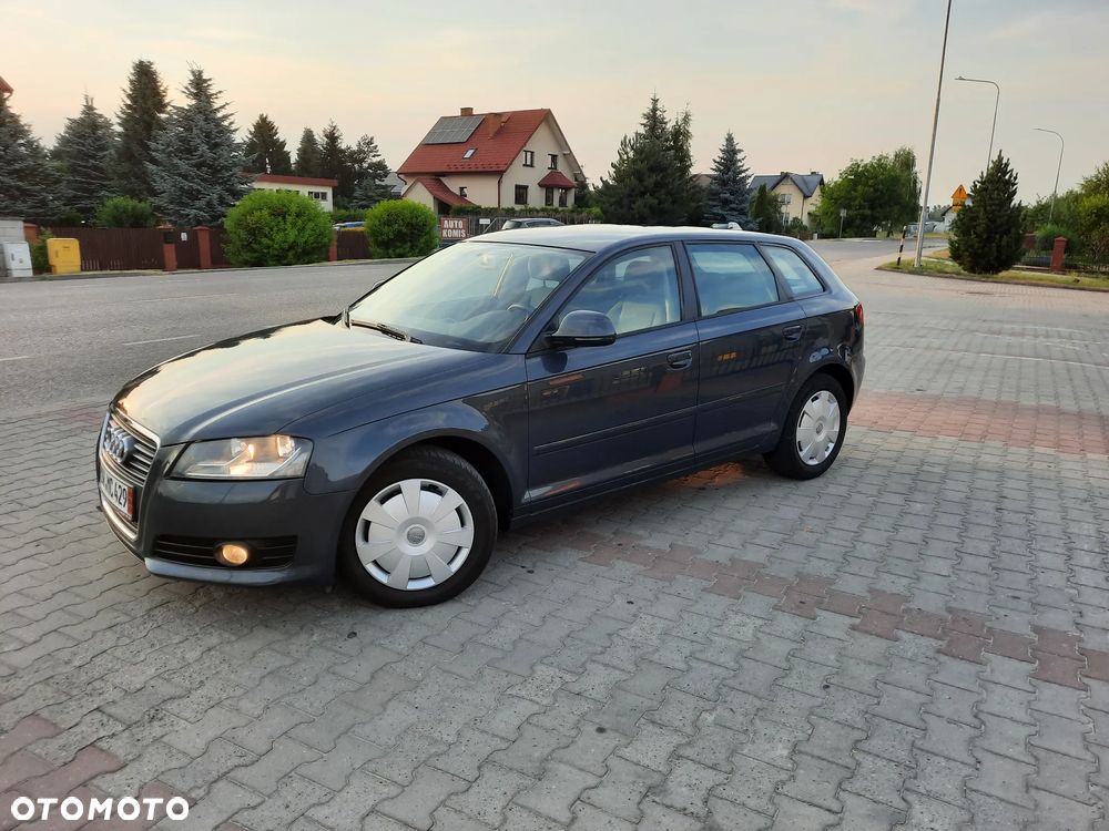 Audi A3 Sportback - 3