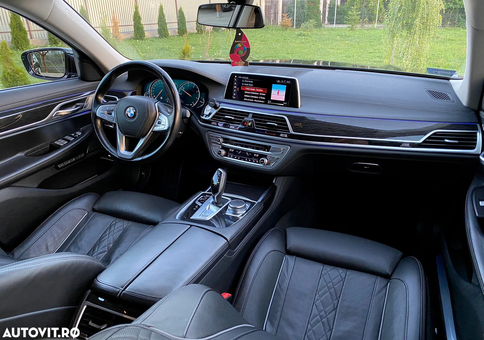 BMW Seria 7 730Ld xDrive - 23