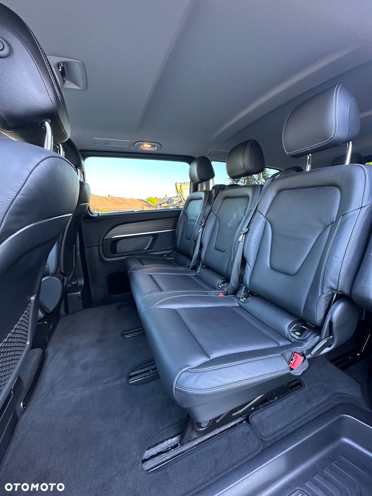 Mercedes-Benz Klasa V 300 d extralang 9G-TRONIC Avantgarde - 14