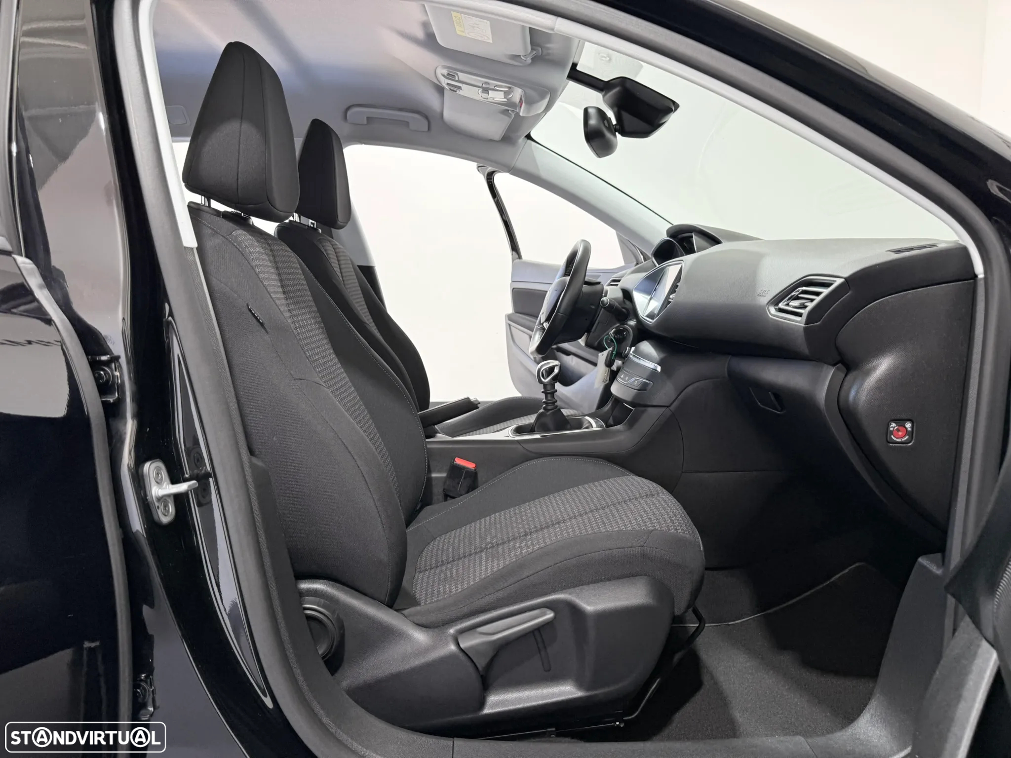 Peugeot 308 SW 1.5 BlueHDi Style - 35