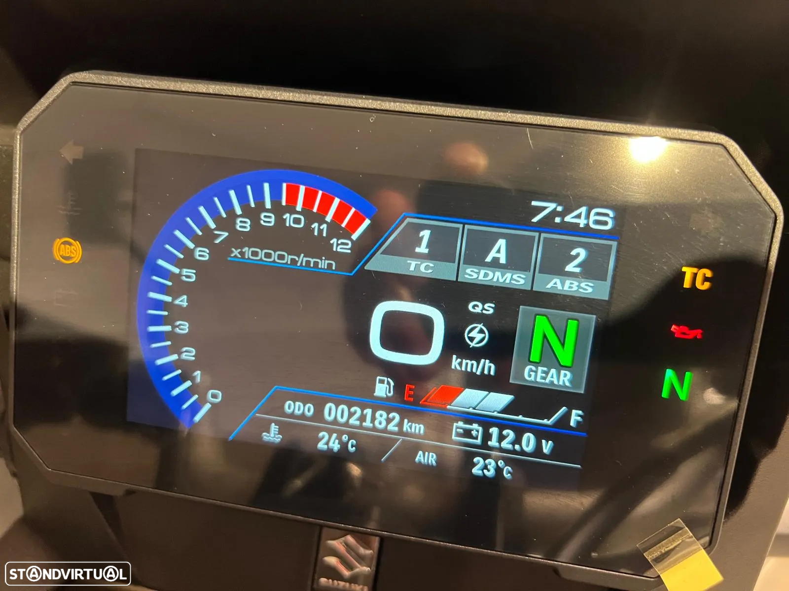 Suzuki DL 800 DE V-STROM - 5