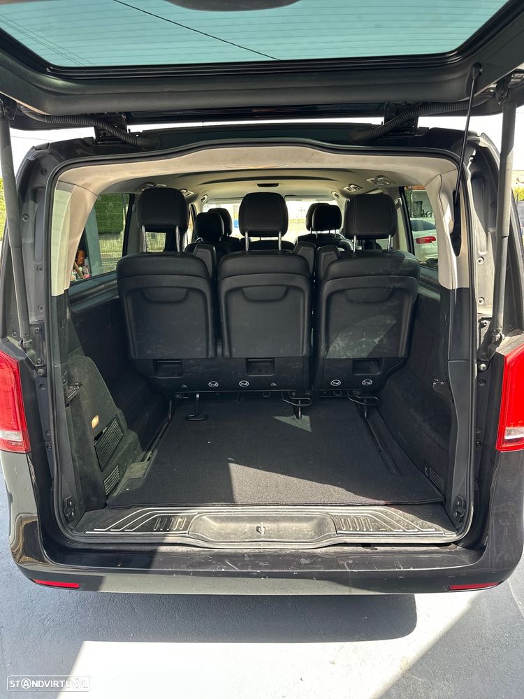 Mercedes-Benz V 220 - 12