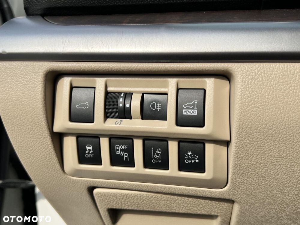 Subaru Outback - 23