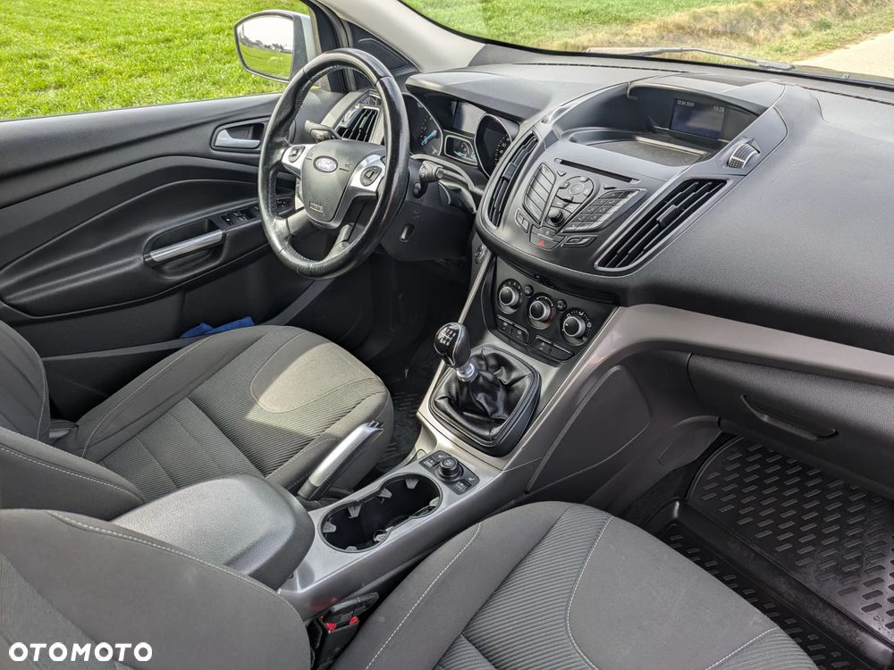 Ford Kuga 2.0 TDCi 2x4 SYNC - 12