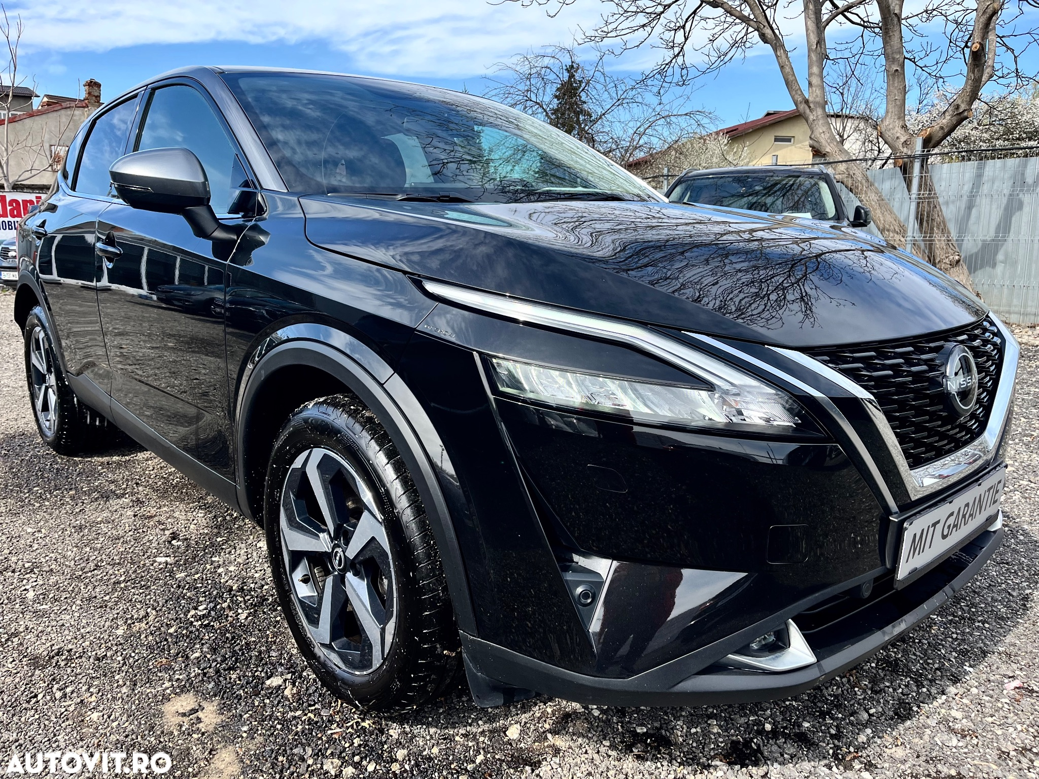 Nissan Qashqai 1.3 l Mild-Hybrid X-Tronic N-Connecta - 6