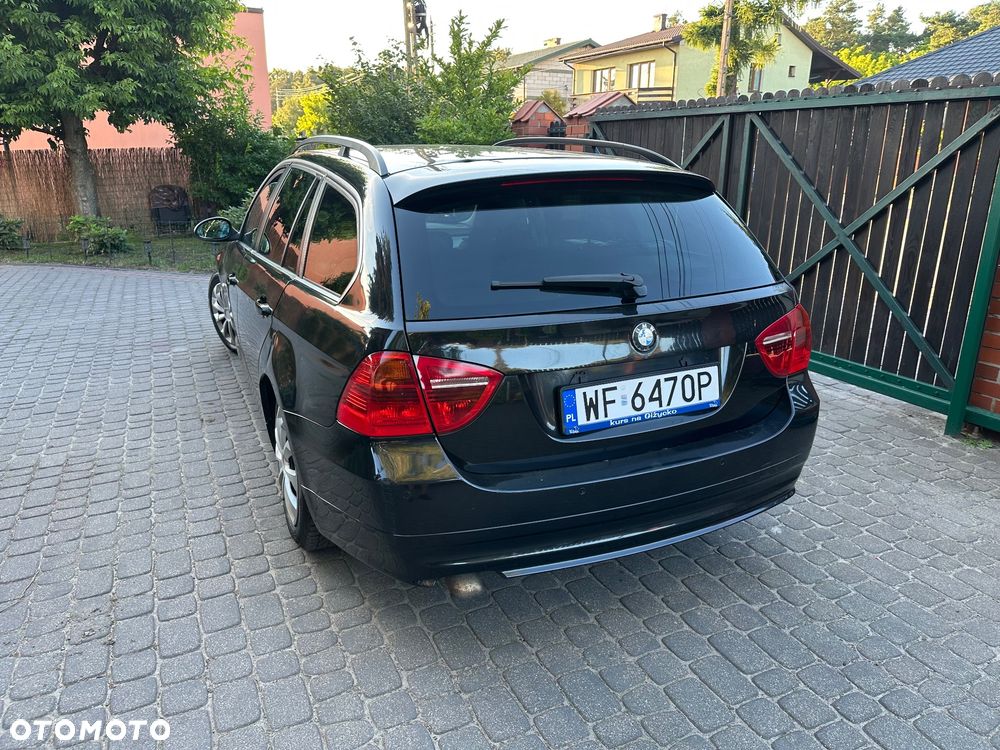 BMW Seria 3 - 11