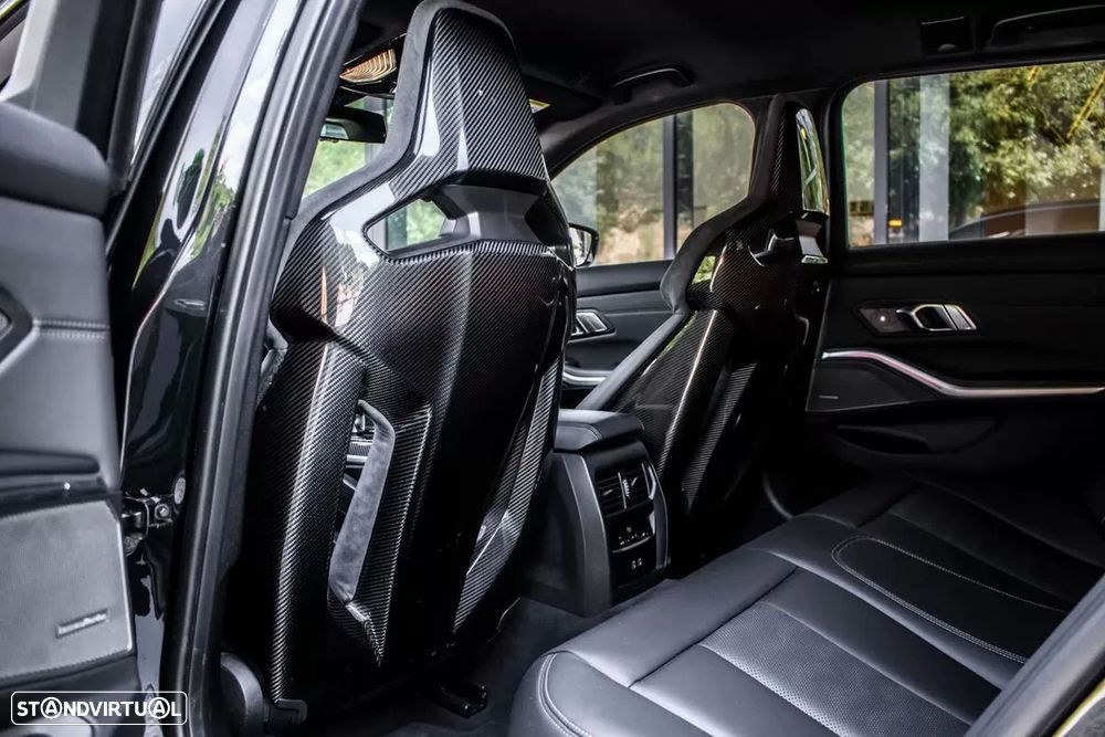 BMW M3 Competition xDrive - 37