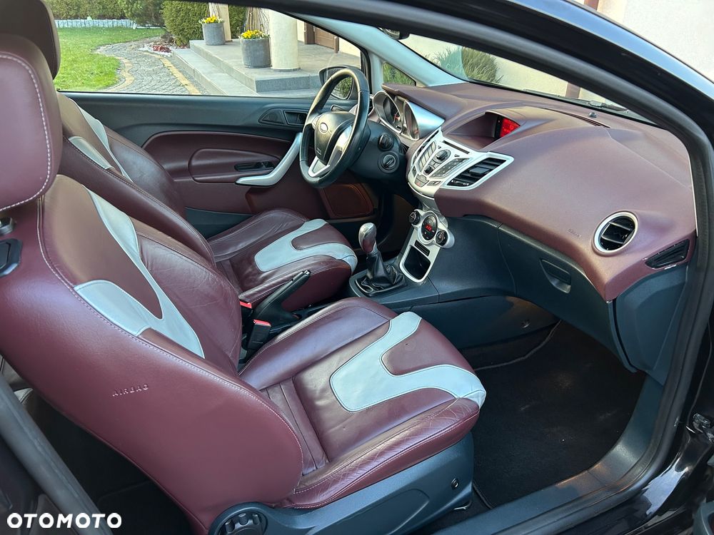 Ford Fiesta 1.4 Titanium EU5 - 33