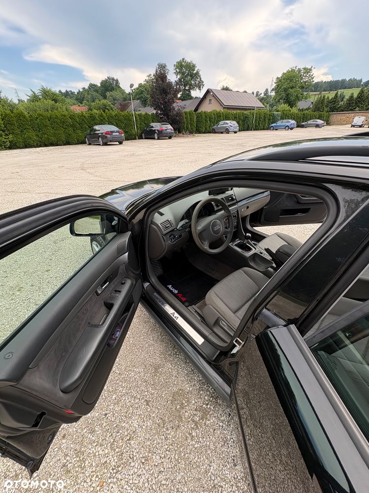 Audi A4 Avant - 12