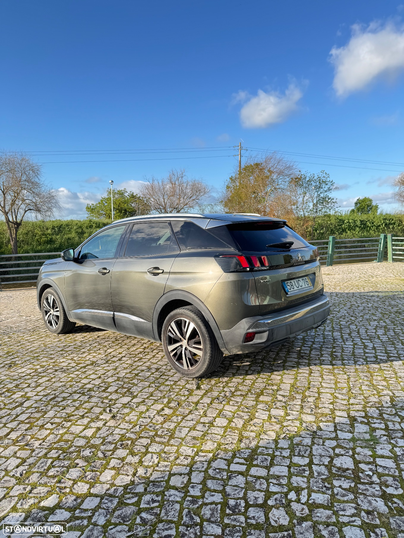 Peugeot 3008 - 5