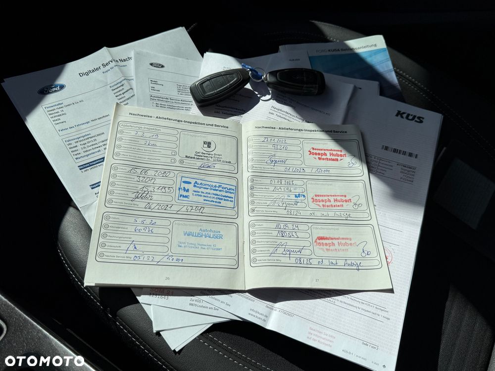 Ford Kuga 2.0 TDCi FWD Titanium Plus - 35