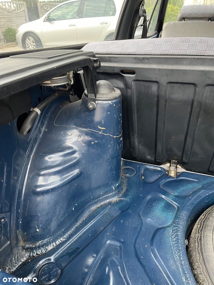 Volkswagen Polo - 12