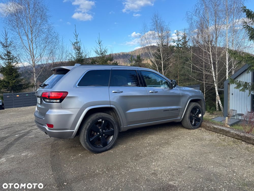 Jeep Grand Cherokee 3.6 V6 Laredo - 23