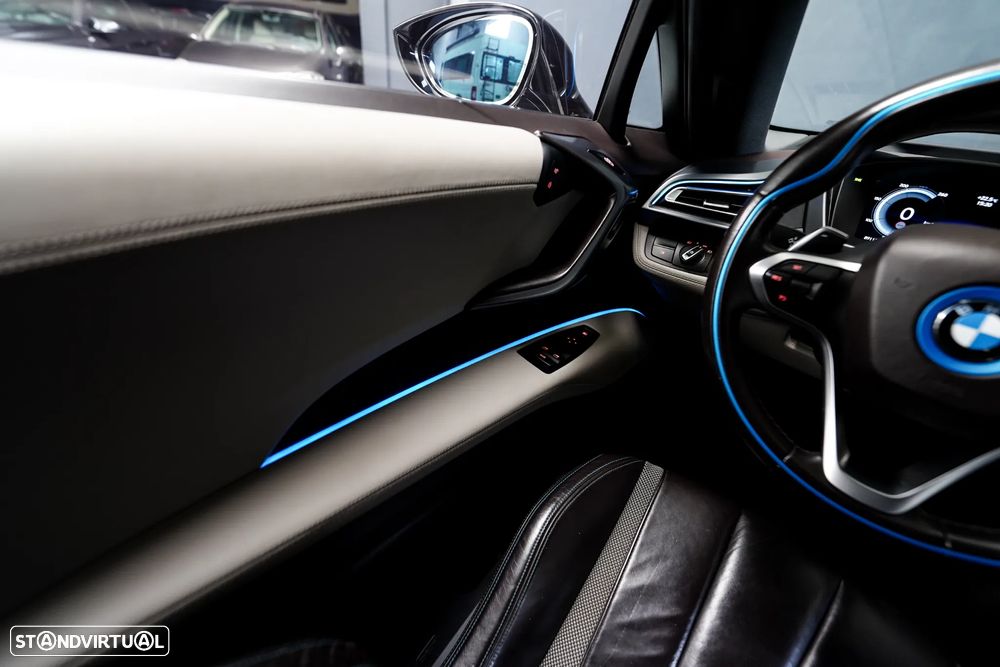 BMW i8 - 19