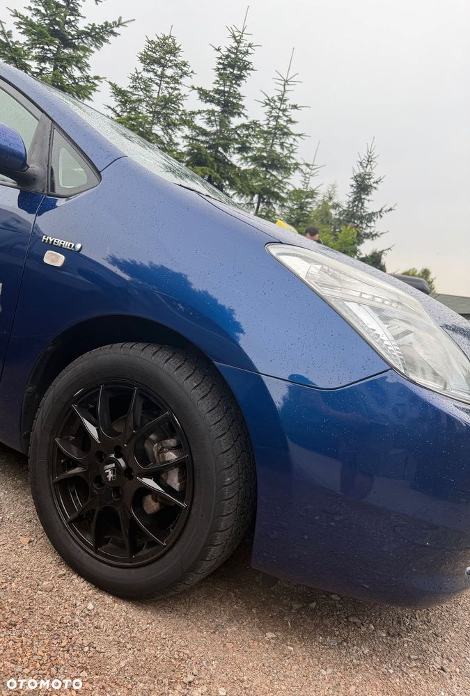 Toyota Prius - 18