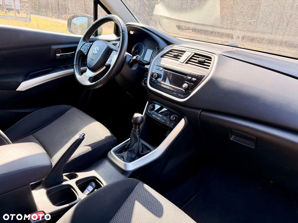 Suzuki SX4 1.6 Premium - 8