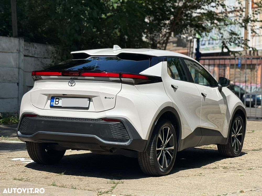 Toyota C-HR 1.8 HEV 140 CP 4x2 CVT Dynamic - 24