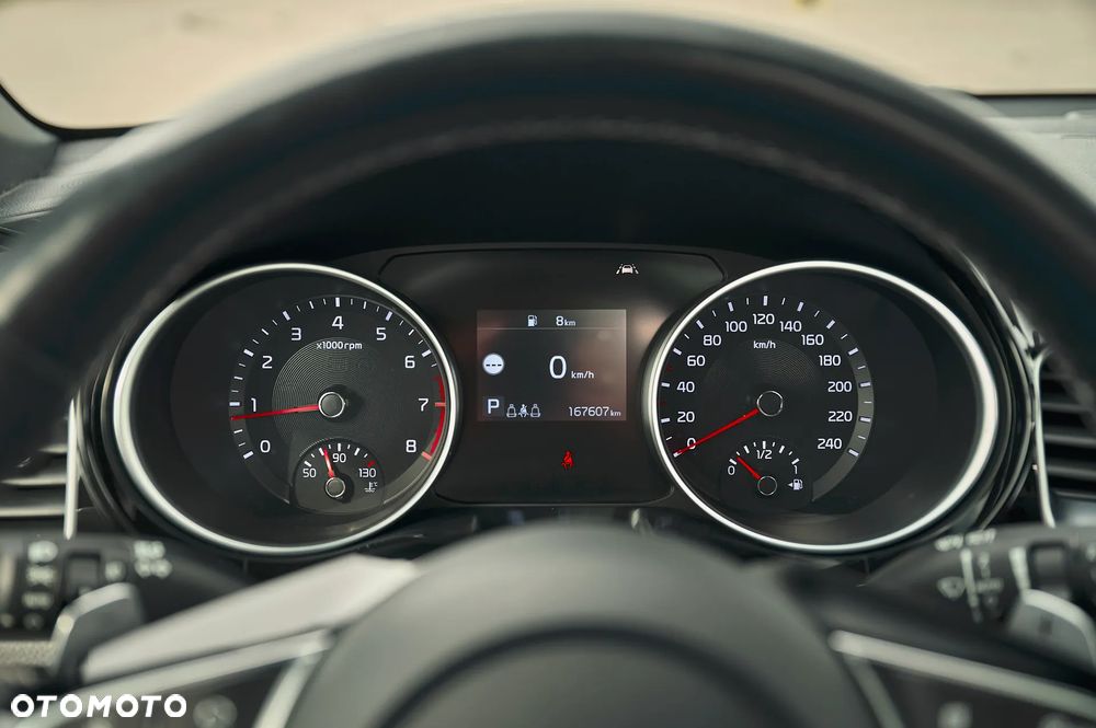 Kia Ceed 1.4 T-GDI DCT OPF GT Line - 30