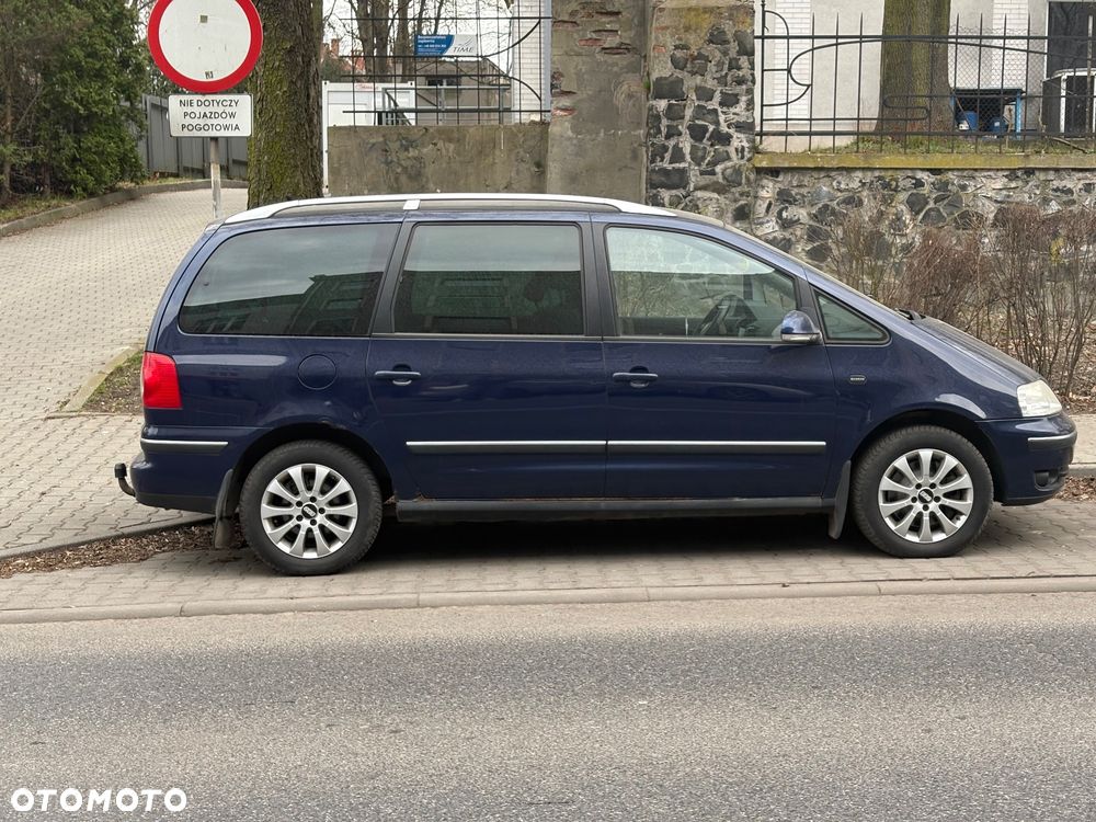 Volkswagen Sharan 2.8 V6 Highline - 3