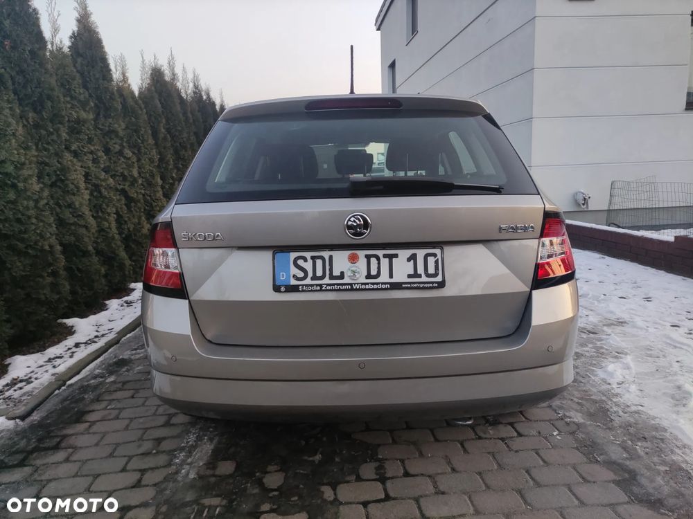 Skoda Fabia 1.0 TSI Ambition - 11