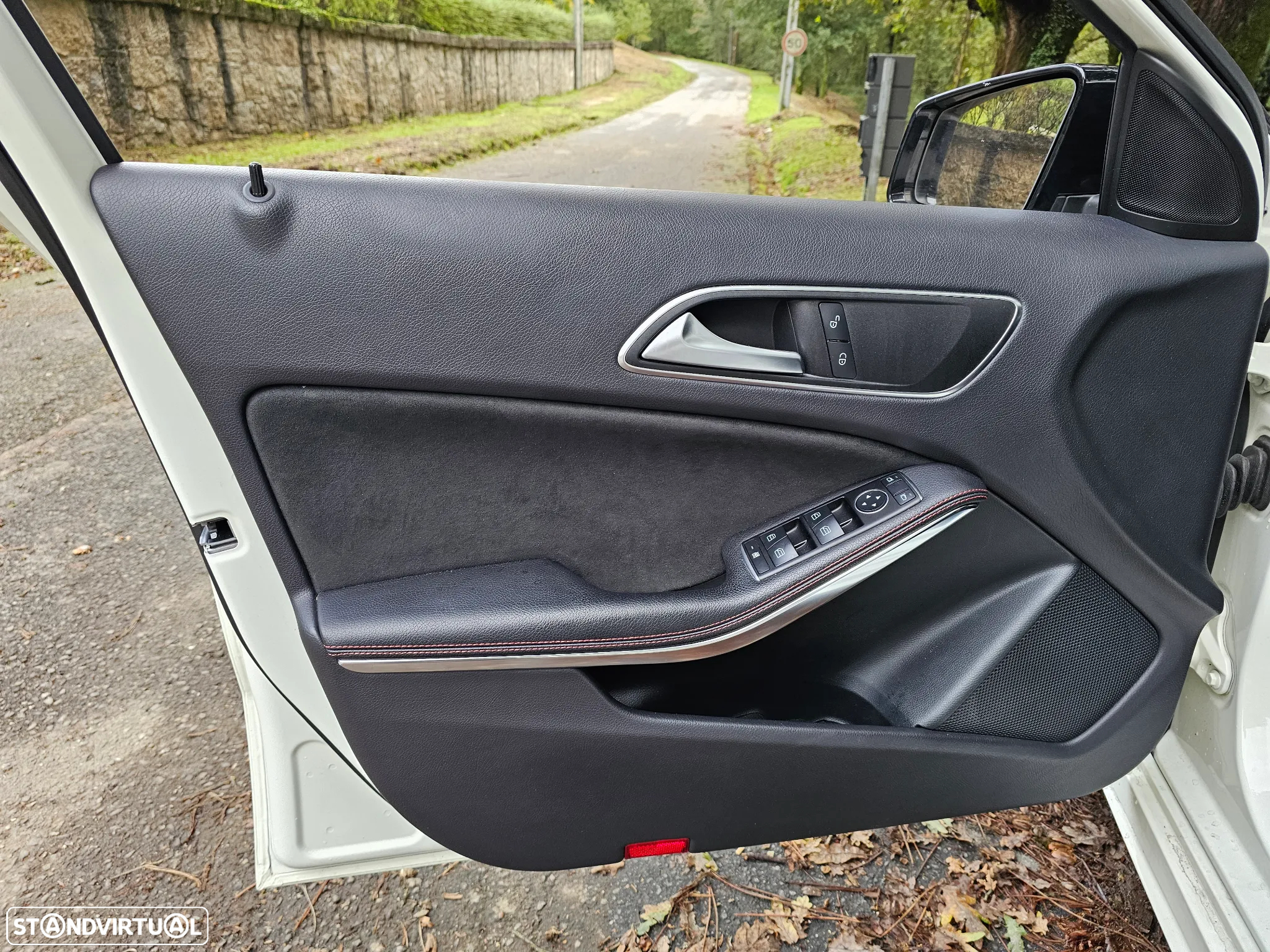 Mercedes-Benz A 220 d 7G-DCT AMG Line - 21