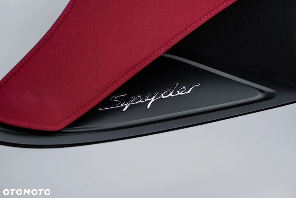 Porsche 718 Boxster Spyder - 18