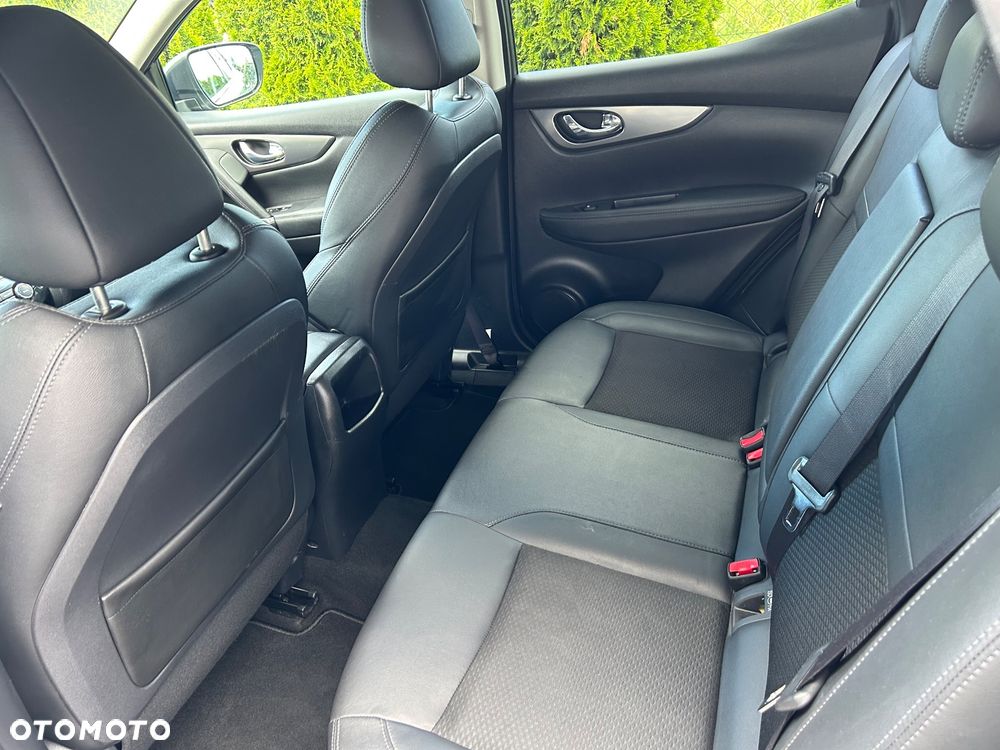 Nissan Qashqai 1.5 dCi Tekna - 10
