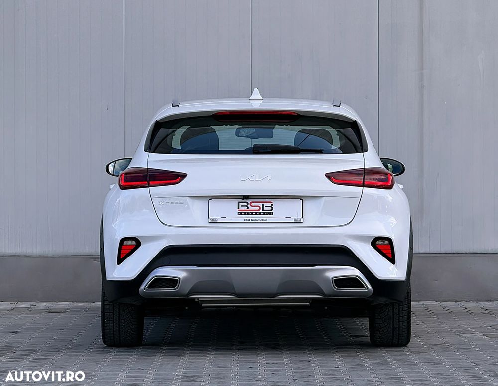 Kia XCeed 1.6 GDI 6DCT PHEV Vision - 8