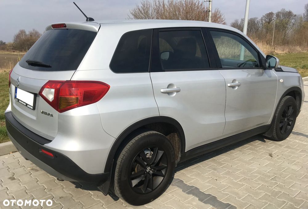 Suzuki Vitara 1.6 Comfort 2WD - 5