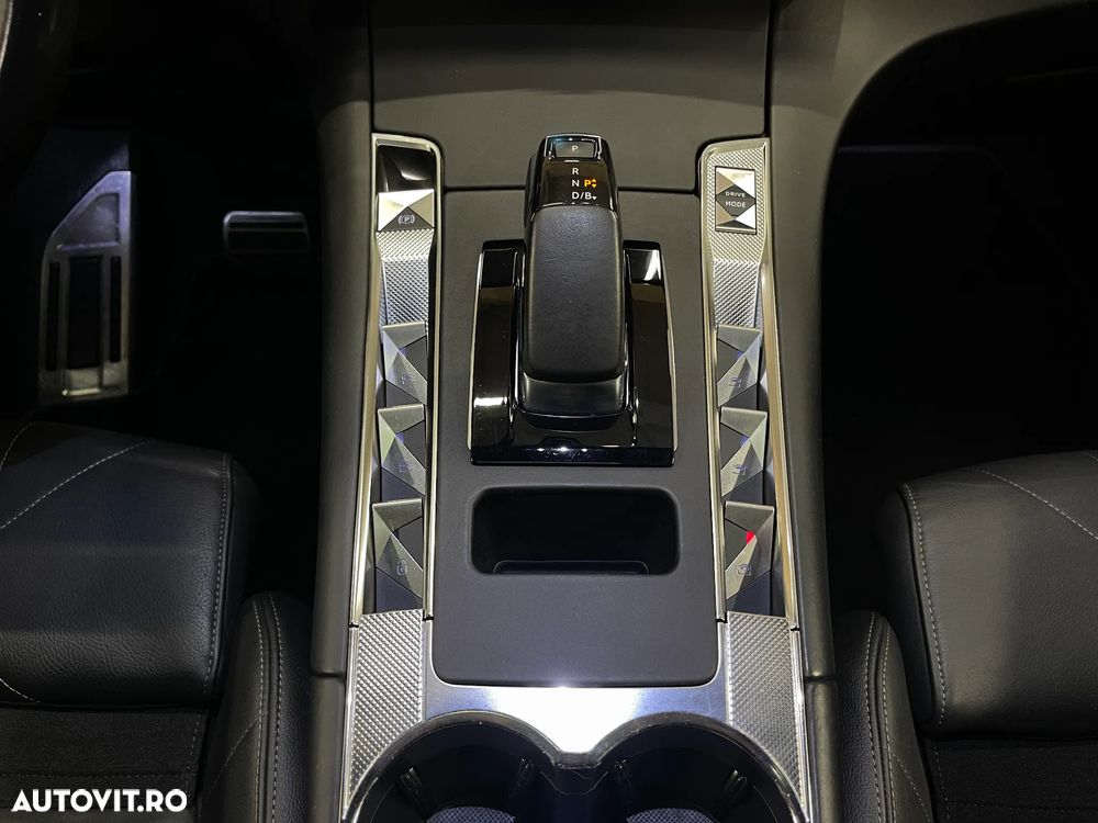 DS Automobiles DS 7 Crossback - 26
