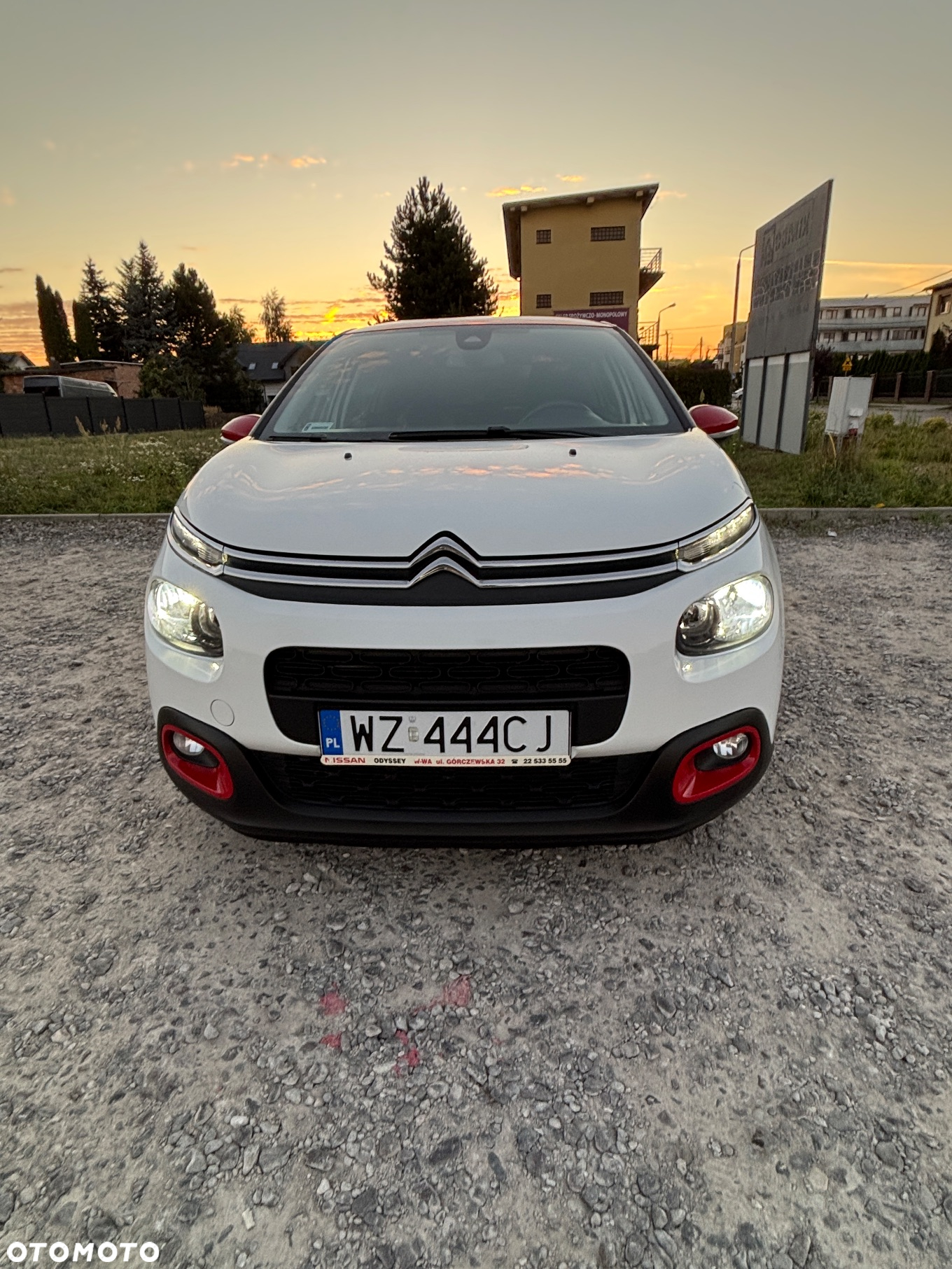 Citroën C3 1.2 PureTech Shine - 17