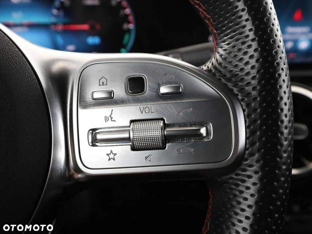 Mercedes-Benz CLA 250 e PHEV AMG Line 8G-DCT - 33