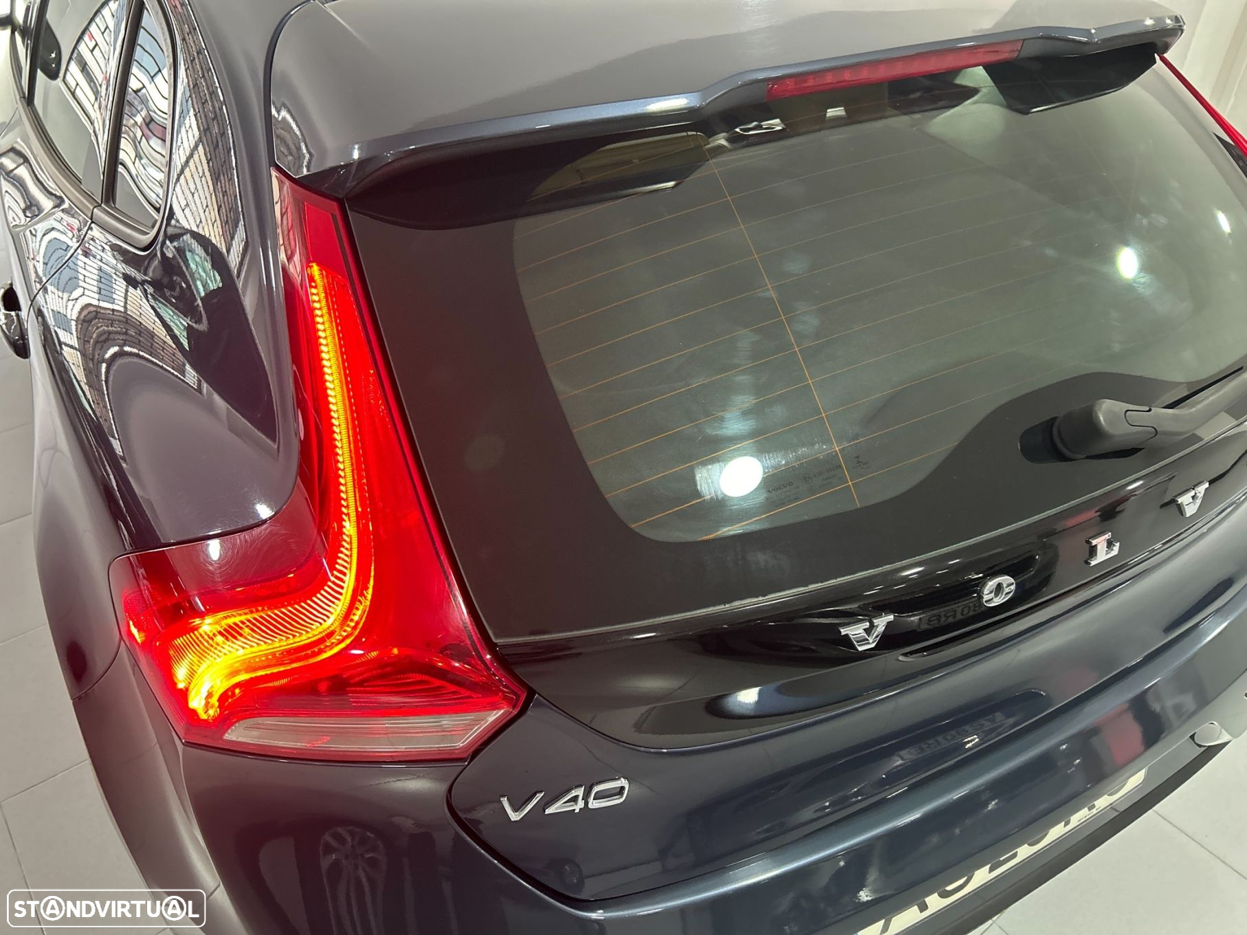Volvo V40 - 9