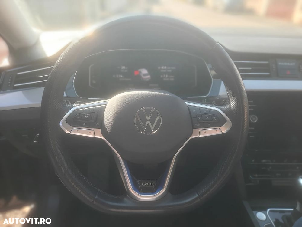 Volkswagen Passat 1.4 TSI DSG GTE - 34
