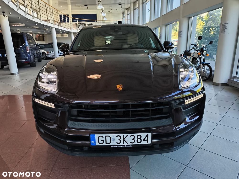 Porsche Macan Standard - 3