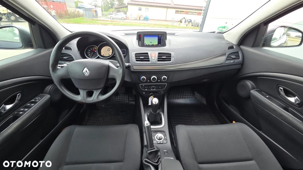 Renault Megane - 25