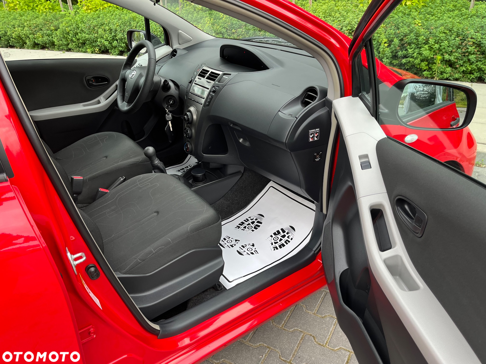 Toyota Yaris 1.0 Luna - 30