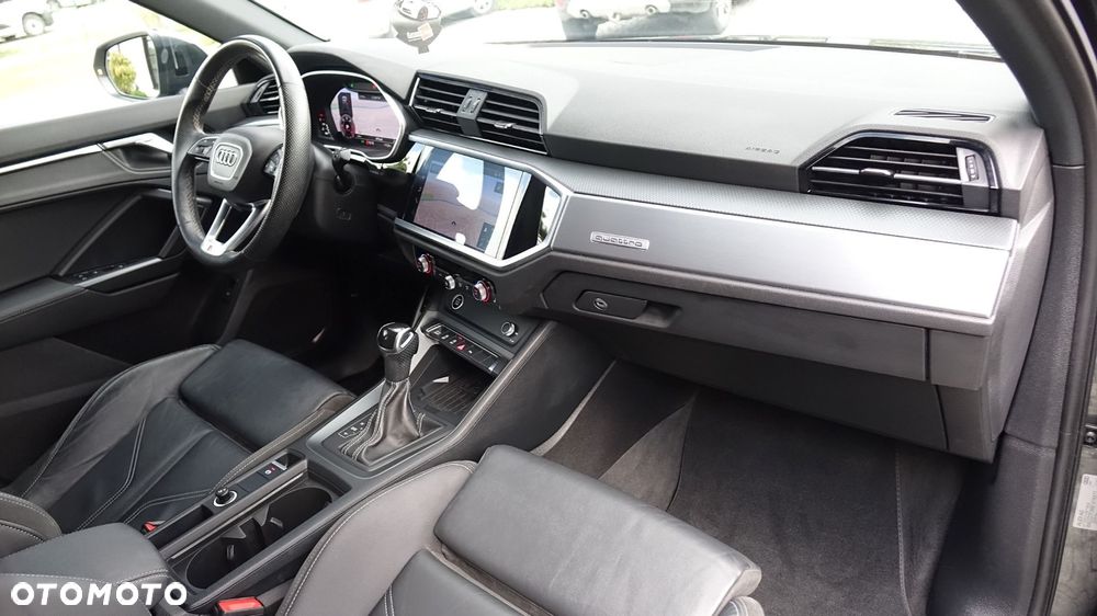 Audi Q3 Sportback - 7