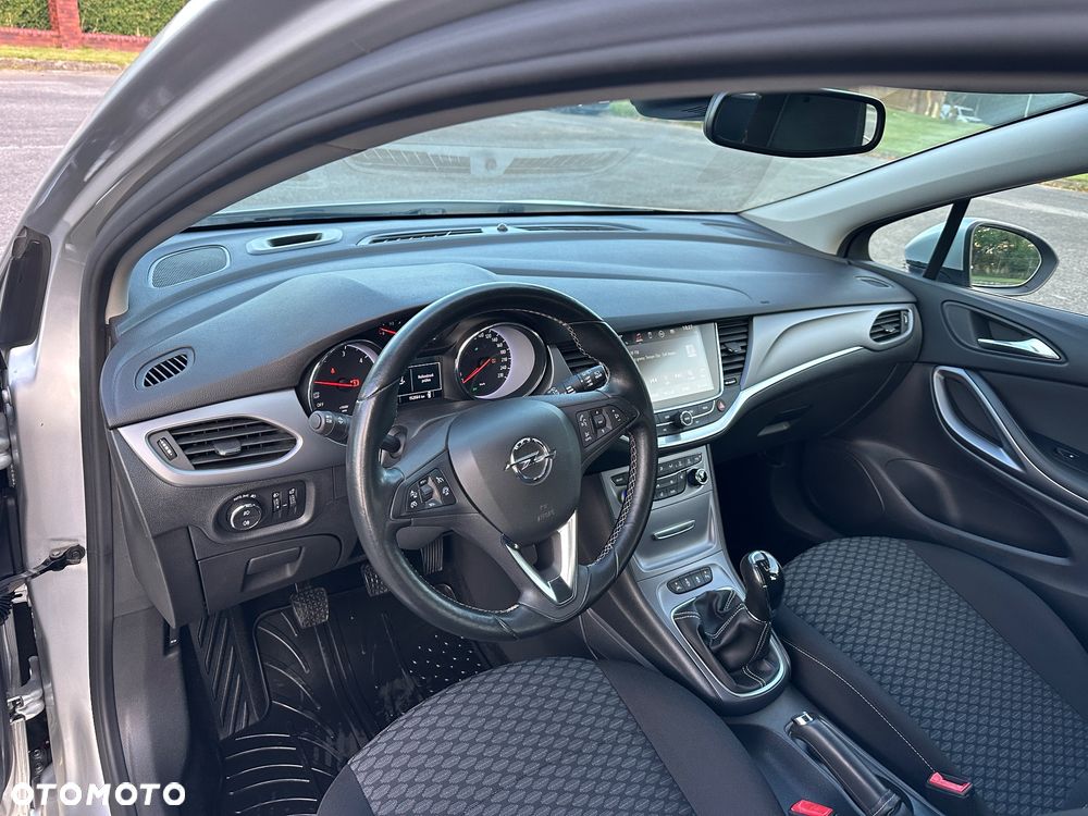 Opel Astra 1.6 CDTI Sport - 4