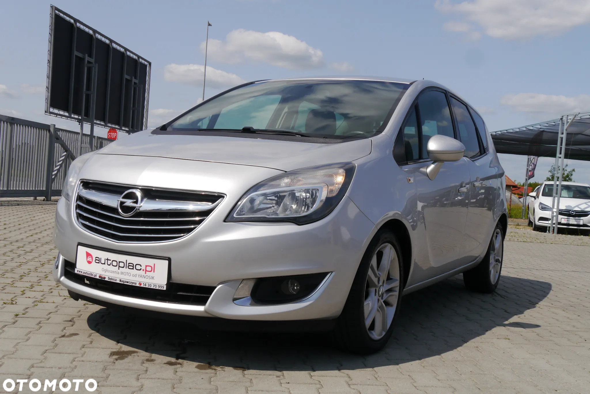 Opel Meriva 1.4 T Essentia S&S - 2