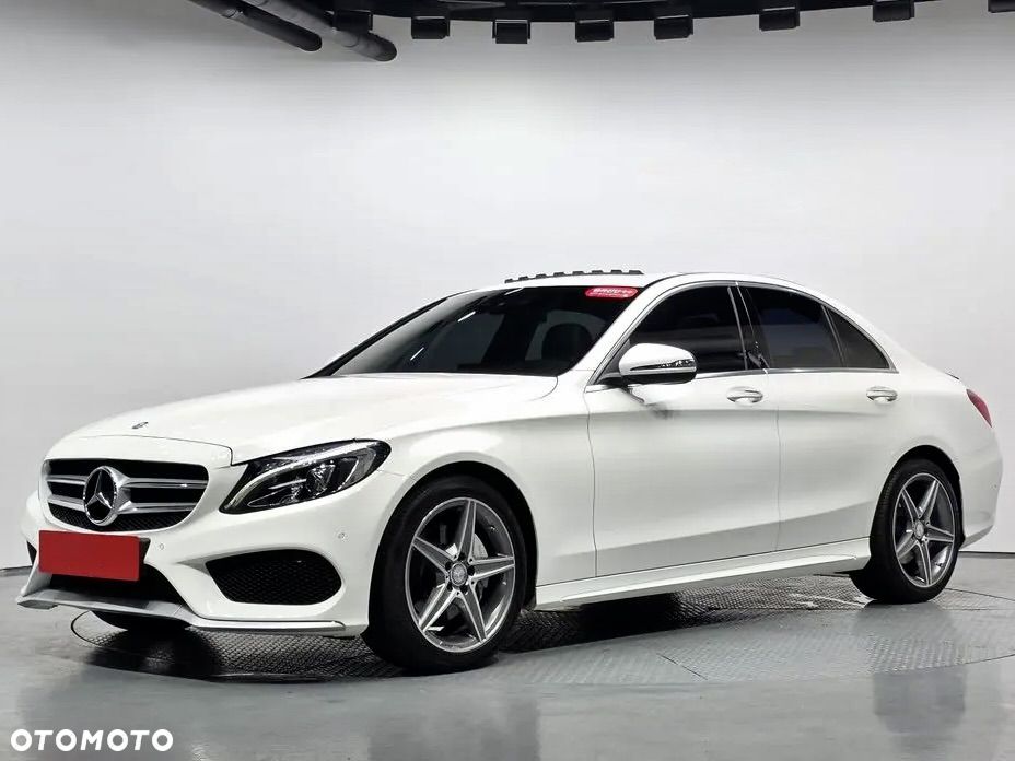 Mercedes-Benz Klasa C 200 7G-TRONIC AMG Line - 2