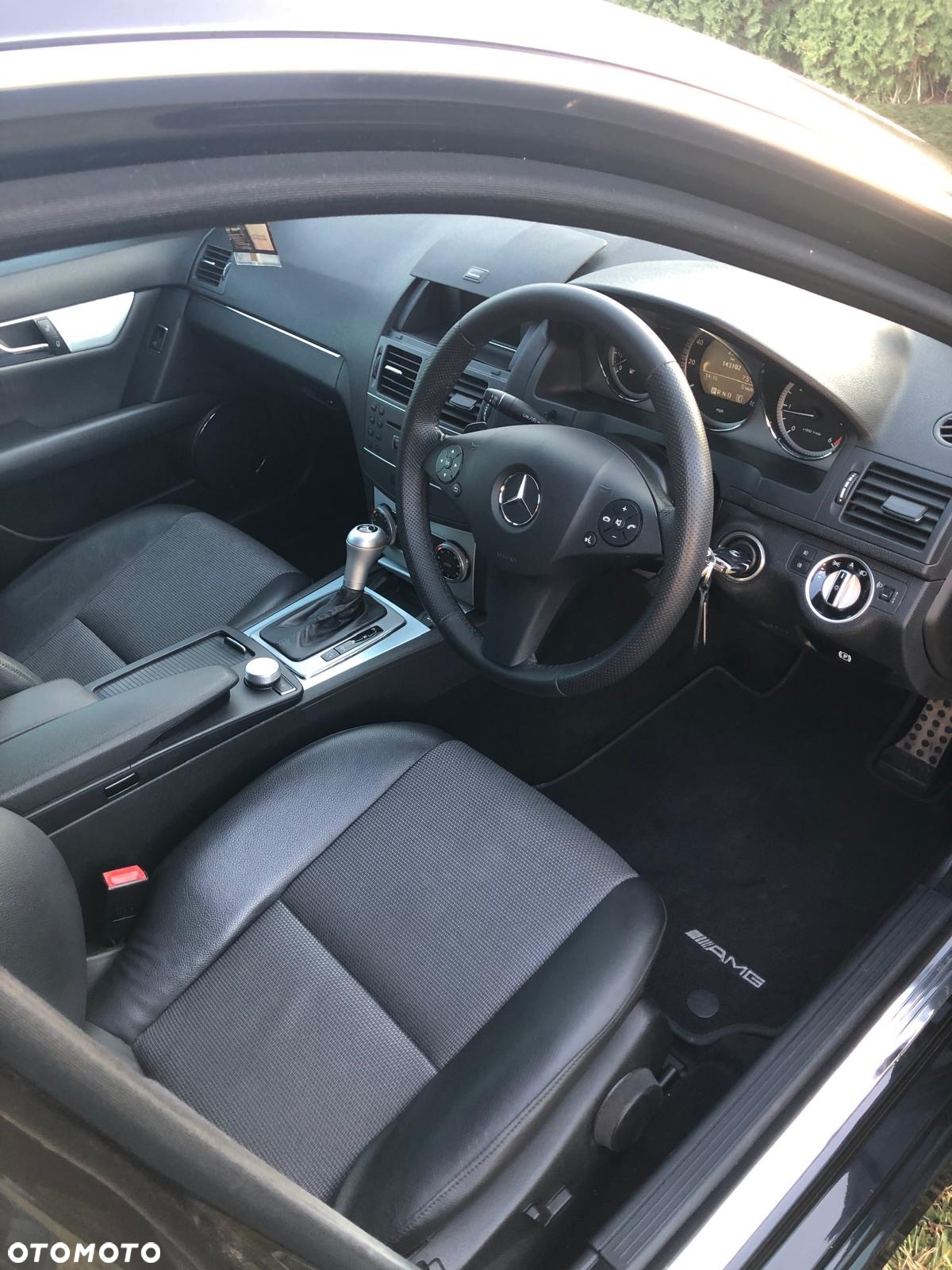 Mercedes-Benz Klasa C 220 CDI DPF Automatik BlueEFFICIENCY SPORT EDITION - 7