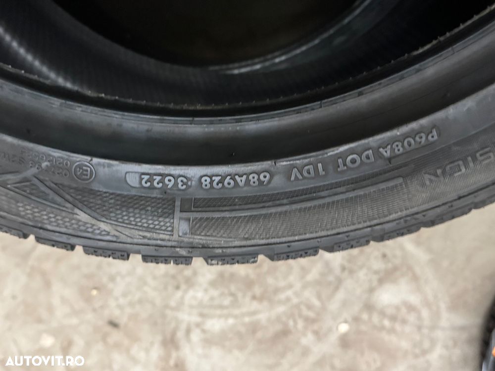 Vând 2 anvelope 305/35/21 vredestein de iarnă noi - 4