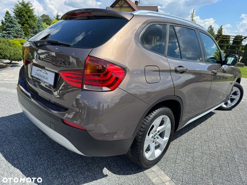 BMW X1 sDrive18i - 26