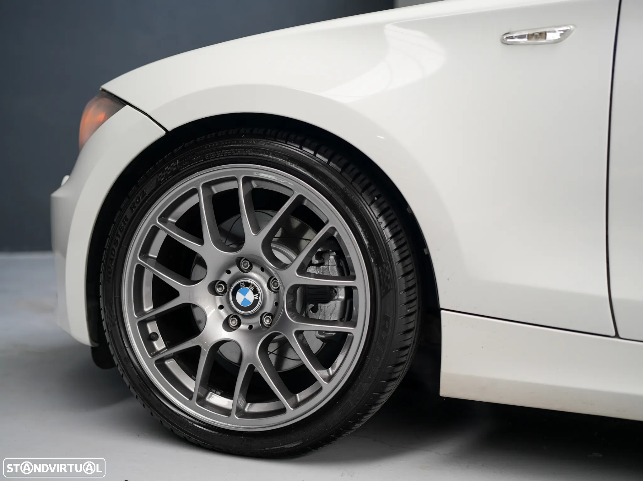 BMW 123 d Coupe - 8