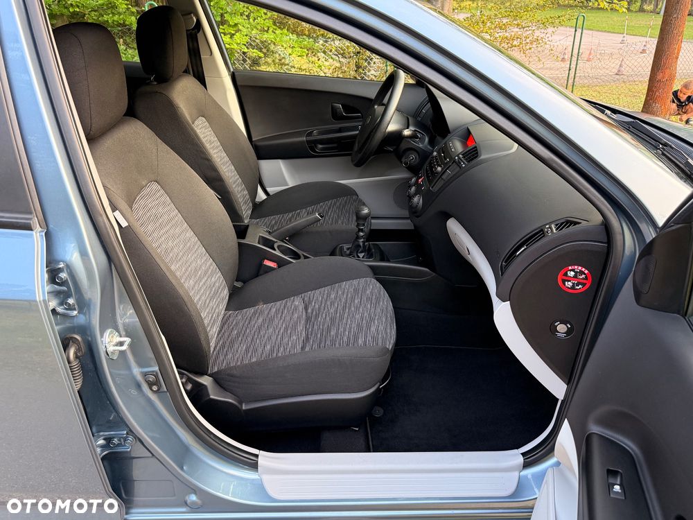 Kia Ceed 1.4 Comfort - 23
