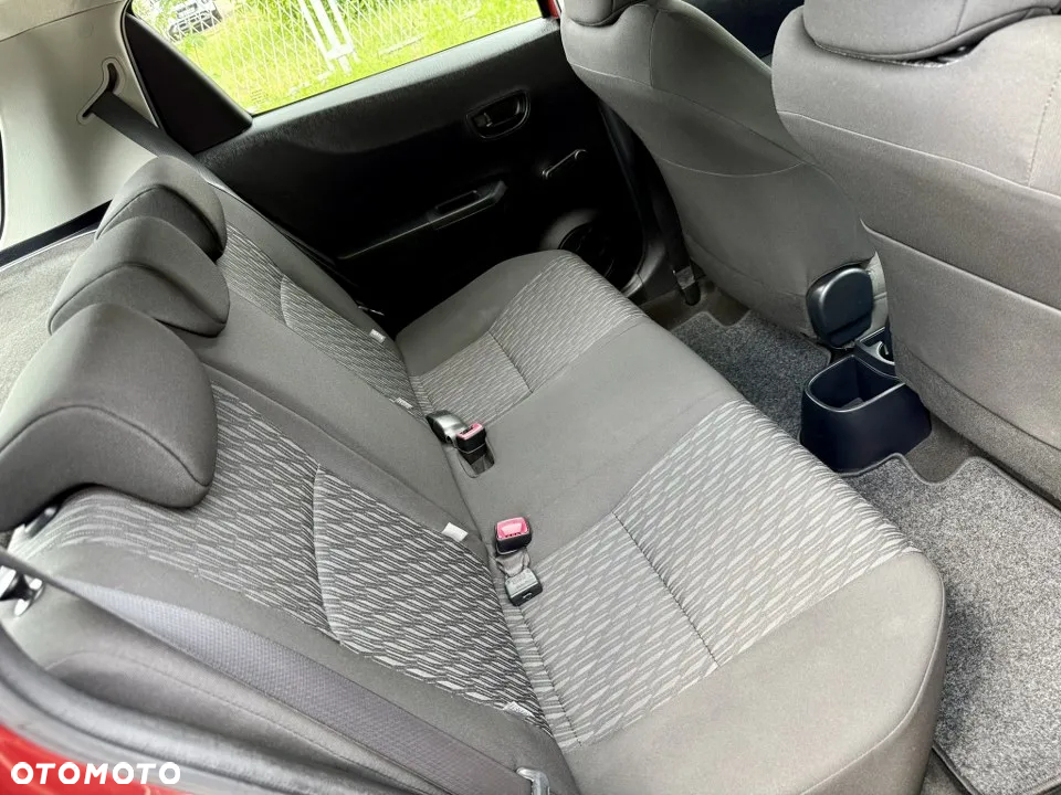 Toyota Yaris 1.33 Premium EU6 - 33